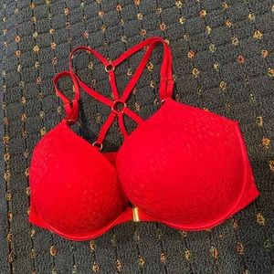 Bombshell 36 DD bundle